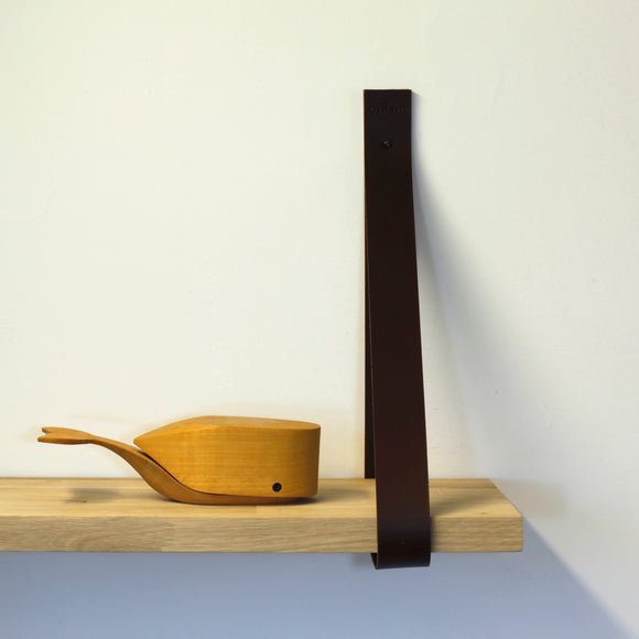 Enkel hylle med lærreimer