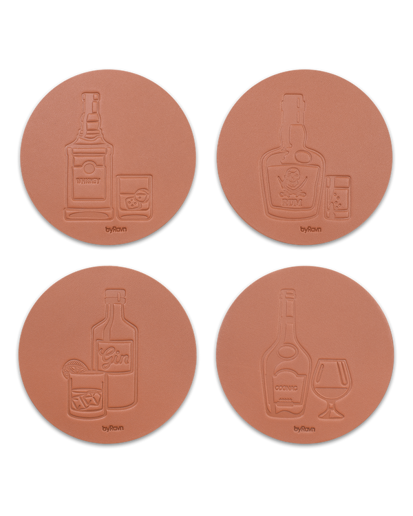 MOKKA brennevin-glassbrikker fra byRavn i cognac skinn, 4 motiver: whisky, rom, gin og cognac med flaske og glass