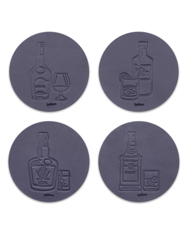 MOKKA brennevin-glassbrikker fra byRavn i svart skinn, 4 motiver: cognac, gin, rom og whisky med flaske og glass
